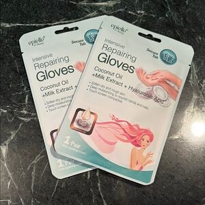 Two Intensive Repairing Gloves With Coconut Oil, Milk Extract & Hyaluronic Acid